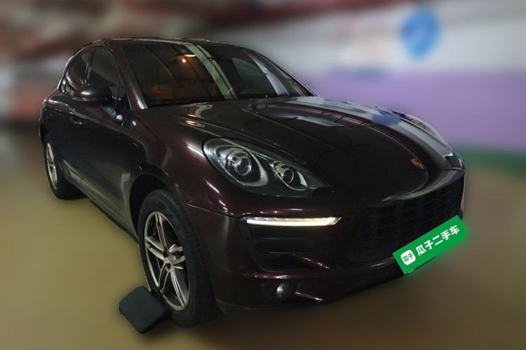 Used Porsche Macan 2016 Macan 2.0T Exterior 2