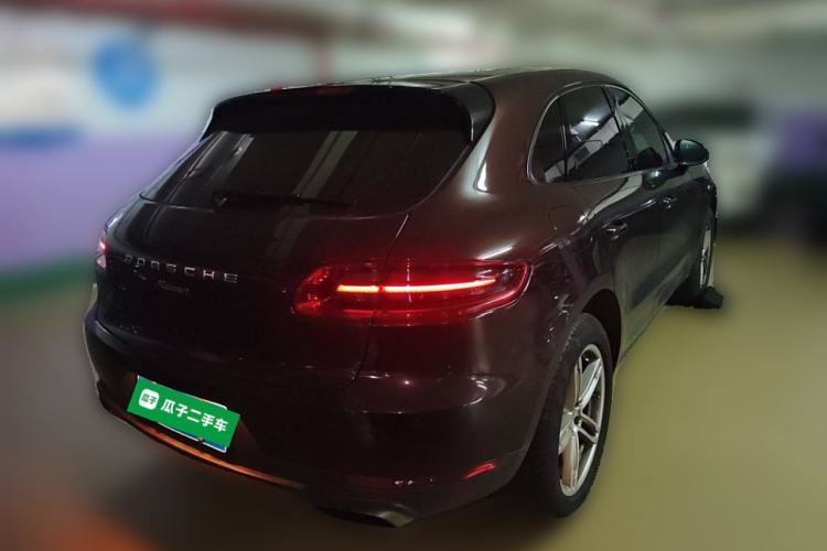 Used Porsche Macan 2016 Macan 2.0T Exterior 5