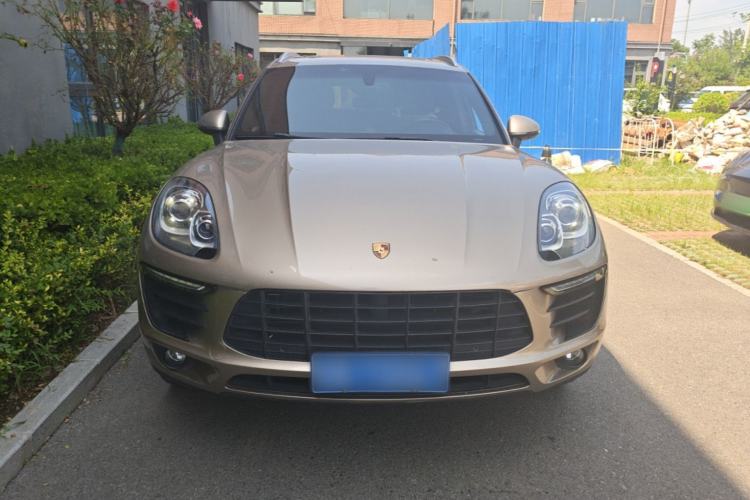 Used Porsche Macan 2016 Macan S 3.0T Front