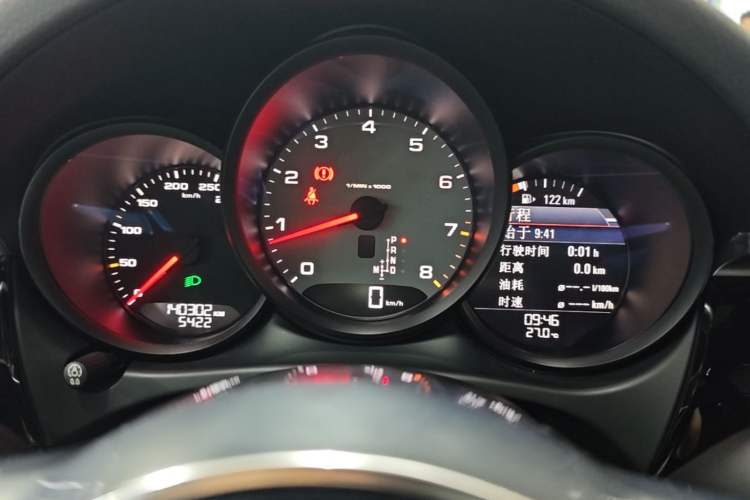 Used Porsche Macan 2016 Macan S 3.0T Instrument Cluster