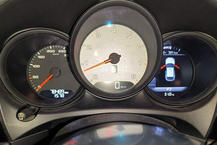 Used Porsche Macan 2016 Macan S 3.0T Instrument Cluster