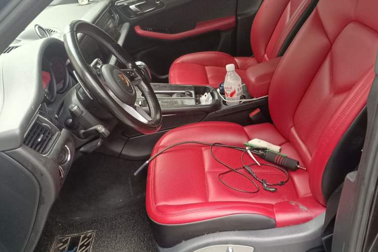 Used Porsche Macan 2016 Macan S 3.0T Left Front Seat