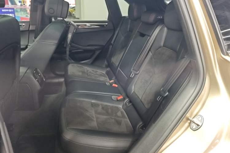 Used Porsche Macan 2016 Macan S 3.0T Left Rear Seat