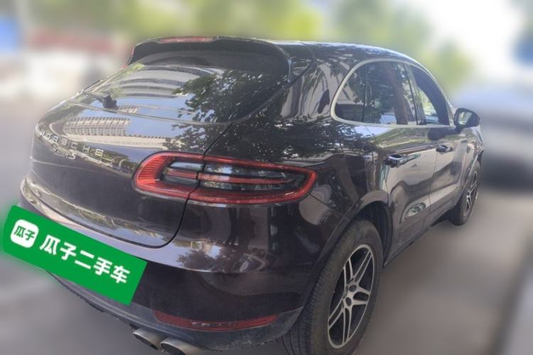 Used Porsche Macan 2016 Macan S 3.0T Rear Right 45 Deg