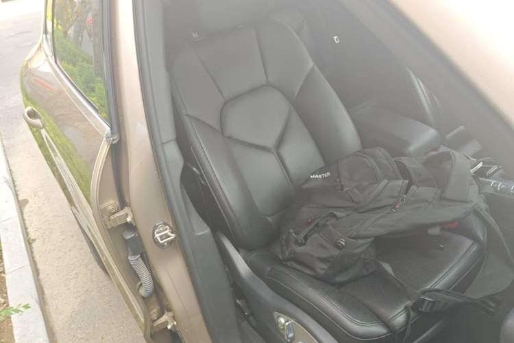 Used Porsche Macan 2016 Macan S 3.0T Right Front Seat