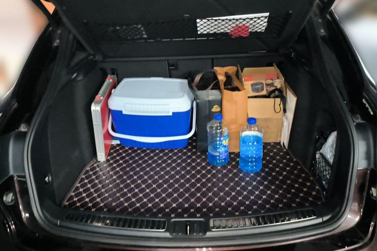 Used Porsche Macan 2016 Macan 2.0T Trunk