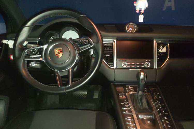 Used Porsche Macan 2016 Macan S 3.0T Center Console