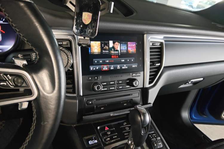 Used Porsche Macan 2016 Macan 2.0T Audio And AC Panel