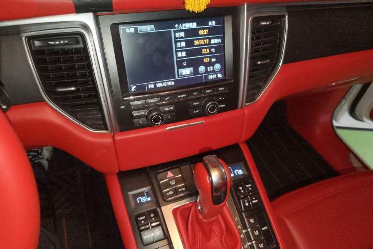Used Porsche Macan 2016 Macan 2.0T Audio And AC Panel