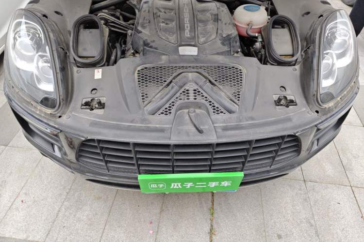 Used Porsche Macan 2016 Macan S 3.0T Engine Bay