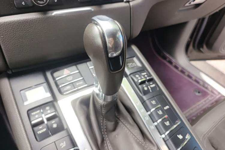Used Porsche Macan 2016 Macan S 3.0T Gear Lever
