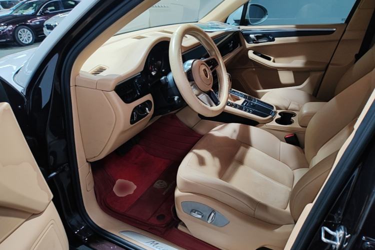 Used Porsche Macan 2016 Macan 2.0T Left Front Seat