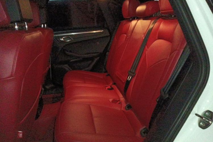 Used Porsche Macan 2016 Macan 2.0T Left Rear Seat