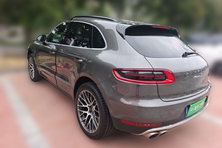 Used Porsche Macan 2016 Macan S 3.0T Rear Left 45 Deg