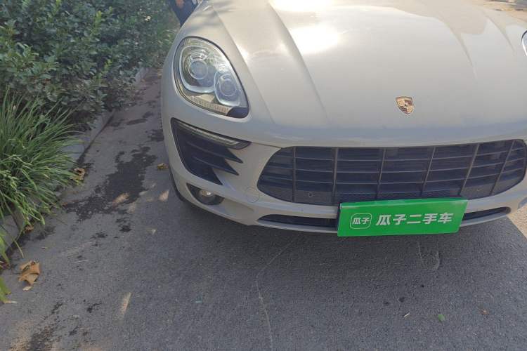 Used Porsche Macan 2016 Macan 2.0T Right Front Headlight
