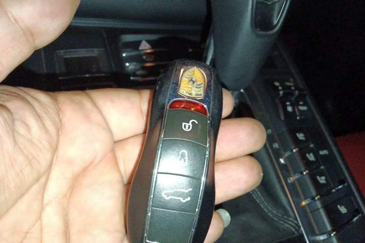 Used Porsche Macan 2016 Macan 2.0T Vehicle Key