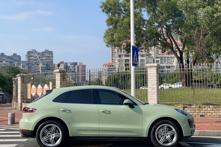 Used Porsche Macan 2016 Macan S 3.0T Exterior 8