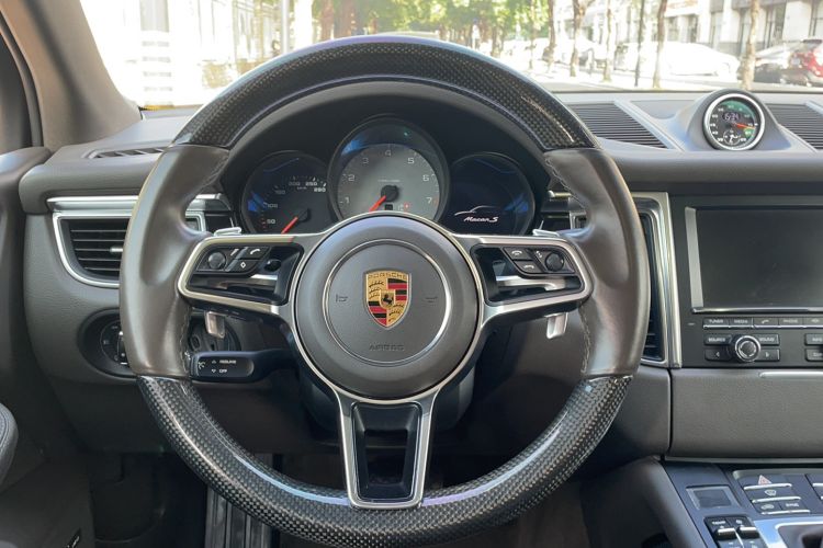 Used Porsche Macan 2016 Macan S 3.0T Interior 6