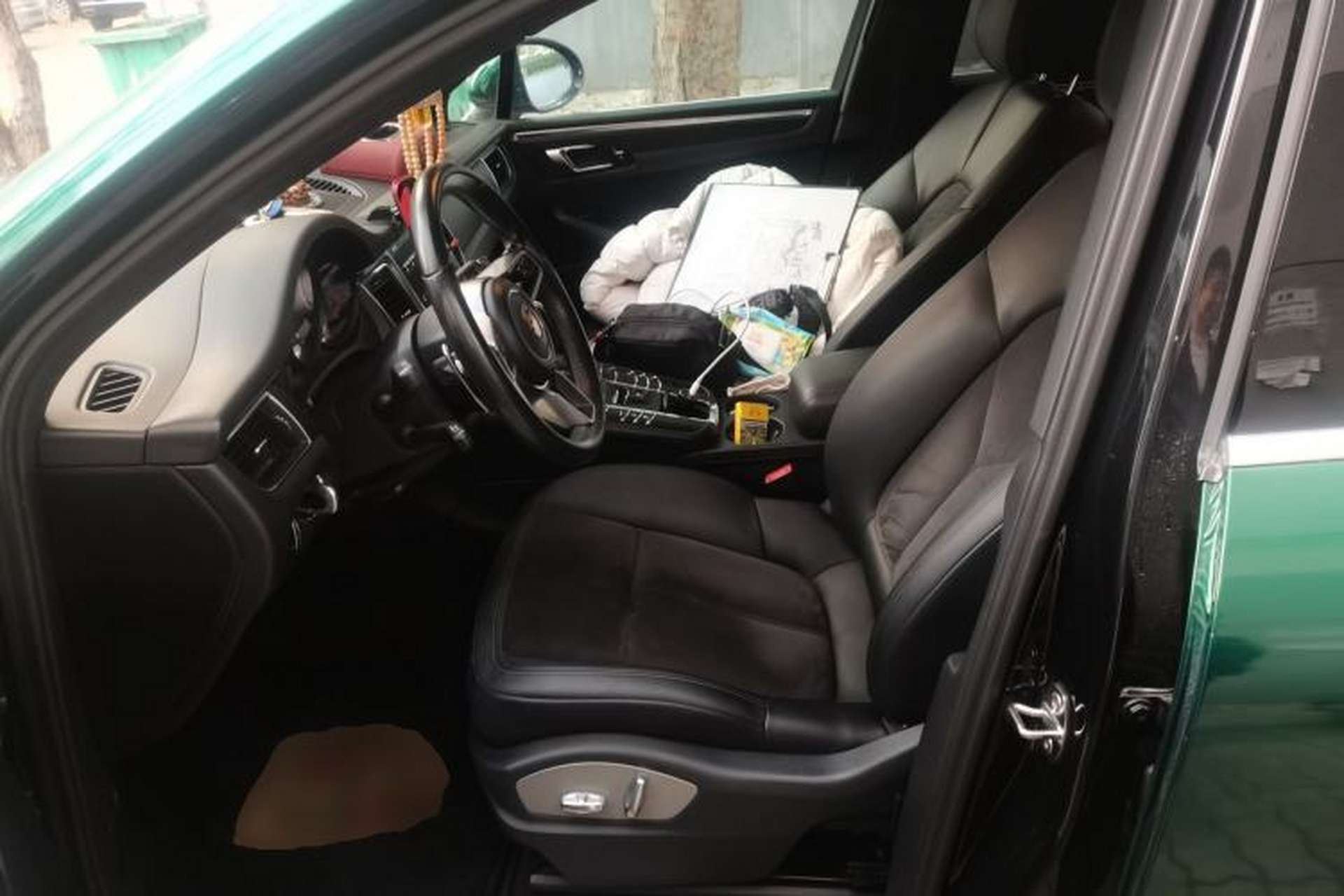 Used Porsche Macan 2016 Macan 2.0T Left Front Seat