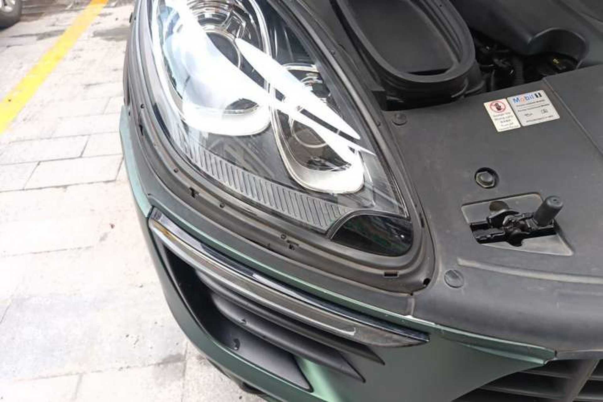 Used Porsche Macan 2016 Macan 2.0T Right Front Headlight