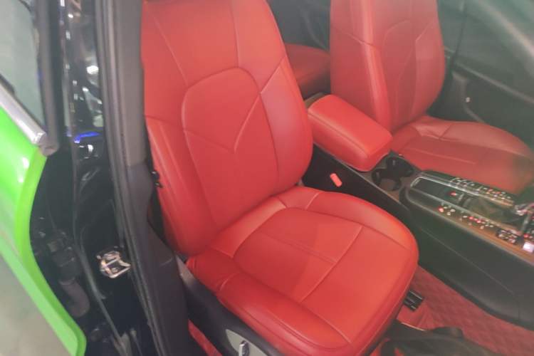 Used Porsche Macan 2016 Macan 2.0T Right Front Seat