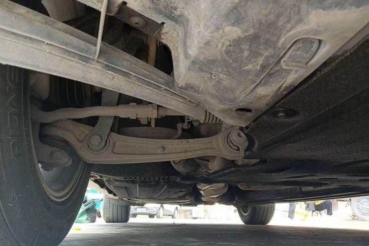 Used Porsche Macan 2016 Macan 2.0T Chassis Front Right