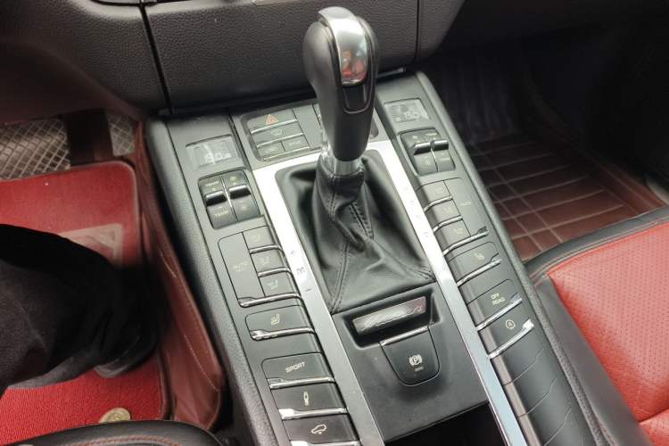 Used Porsche Macan 2016 Macan S 3.0T Gear Lever