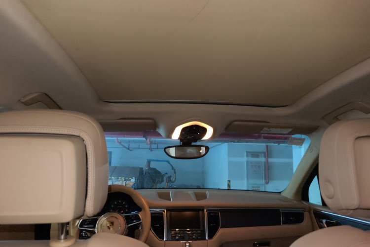 Used Porsche Macan 2016 Macan 2.0T Headliner