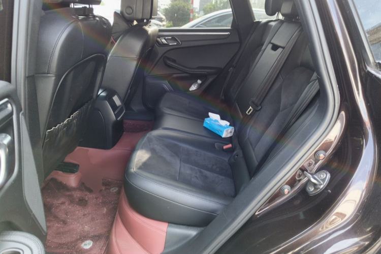 Used Porsche Macan 2016 Macan 2.0T Left Rear Seat