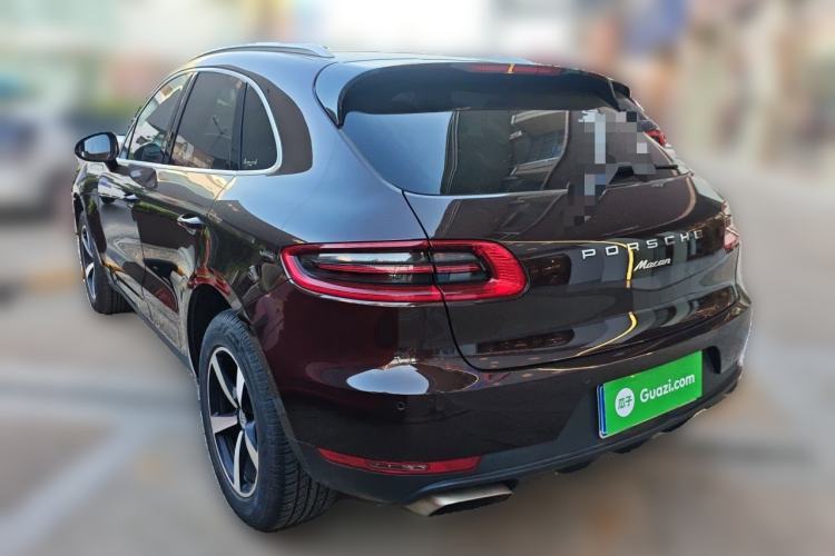Used Porsche Macan 2016 Macan 2.0T Rear Left 45 Deg