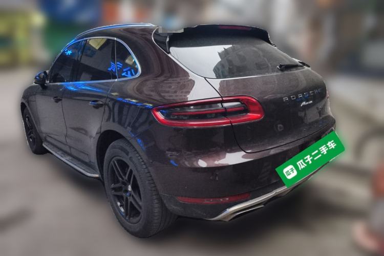 Used Porsche Macan 2016 Macan 2.0T Rear Left 45 Deg