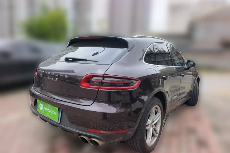Used Porsche Macan 2016 Macan S 3.0T Rear Right 45 Deg