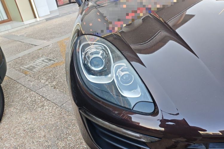 Used Porsche Macan 2016 Macan 2.0T Right Front Headlight
