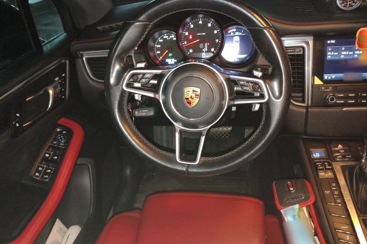 Used Porsche Macan 2016 Macan 2.0T Steering Wheel