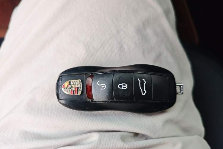 Used Porsche Macan 2016 Macan 2.0T Vehicle Key