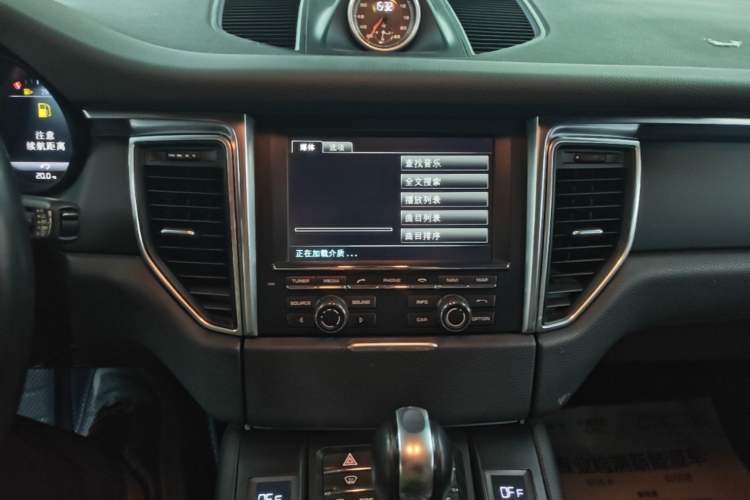 Used Porsche Macan 2016 Macan 2.0T Audio And AC Panel