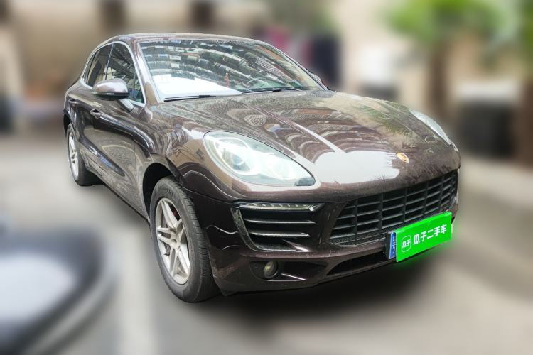 Used Porsche Macan 2016 Macan S 3.0T Front Right 45 Deg