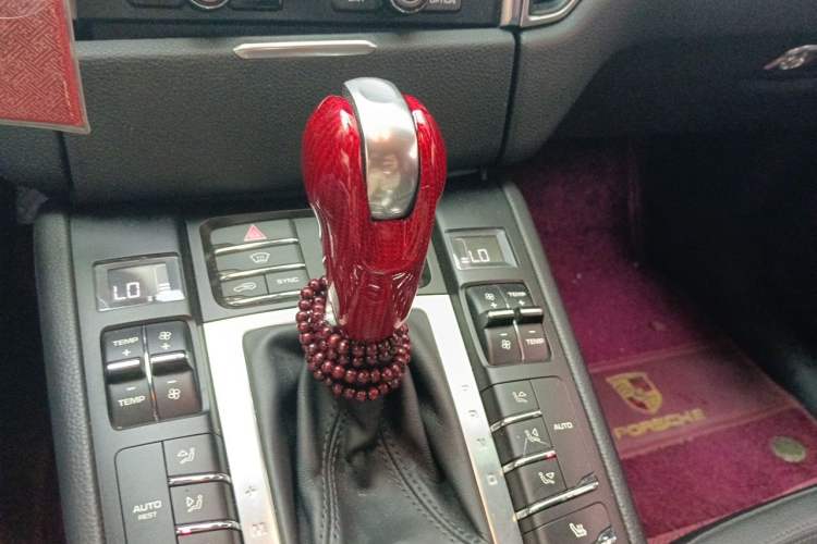 Used Porsche Macan 2016 Macan 2.0T Gear Lever