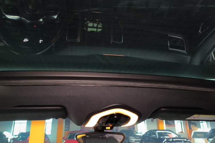 Used Porsche Macan 2016 Macan 2.0T Headliner