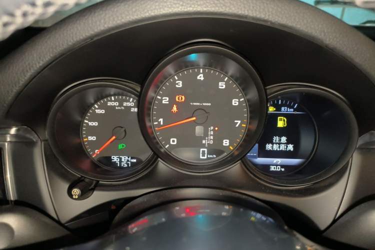 Used Porsche Macan 2016 Macan 2.0T Instrument Cluster