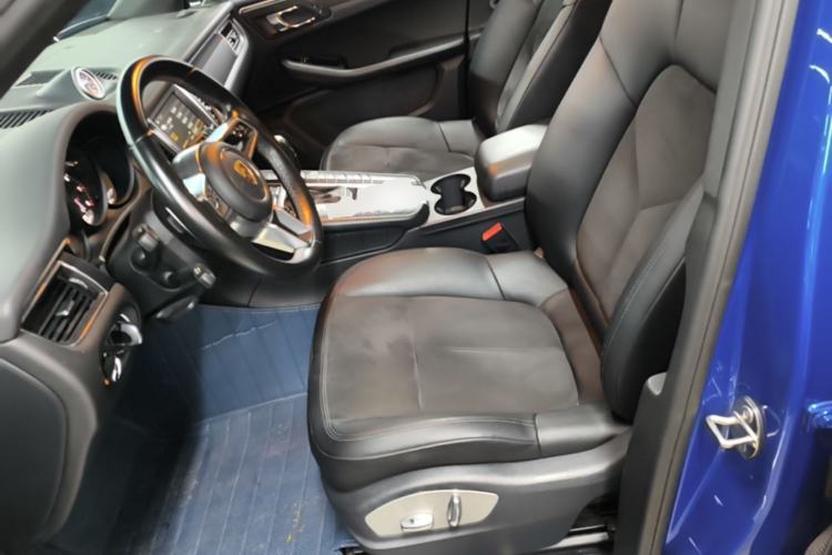 Used Porsche Macan 2016 Macan 2.0T Left Front Seat