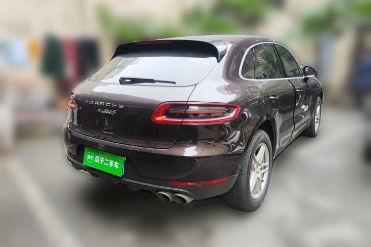 Used Porsche Macan 2016 Macan S 3.0T Rear Right 45 Deg