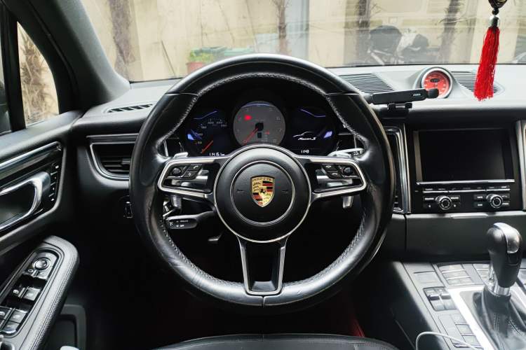 Used Porsche Macan 2016 Macan S 3.0T Steering Wheel
