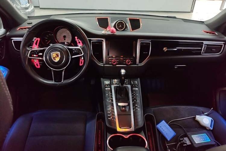 Used Porsche Macan 2016 Macan S 3.0T Center Console
