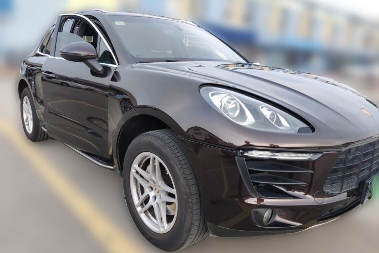 Used Porsche Macan 2016 Macan S 3.0T Front Right 45 Deg