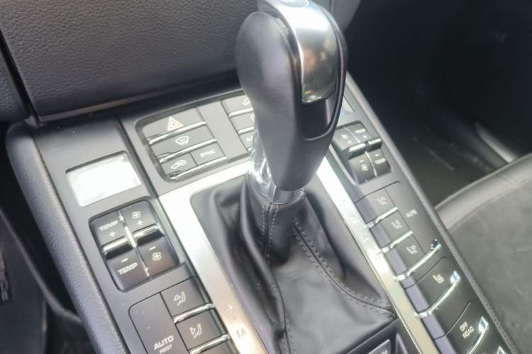 Used Porsche Macan 2016 Macan S 3.0T Gear Lever