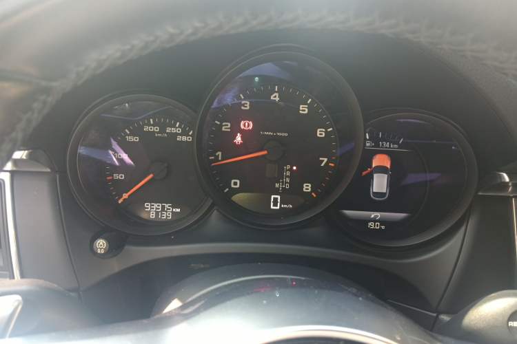 Used Porsche Macan 2016 Macan 2.0T Instrument Cluster