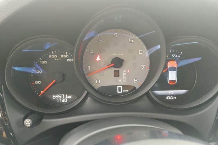 Used Porsche Macan 2016 Macan S 3.0T Instrument Cluster
