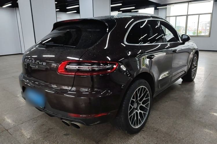 Used Porsche Macan 2016 Macan S 3.0T Rear Right 45 Deg