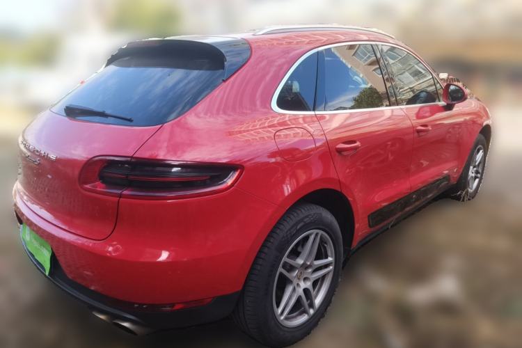 Used Porsche Macan 2016 Macan S 3.0T Rear Right 45 Deg